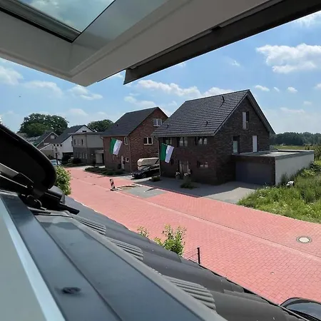 In Mit Balkon Apartmán